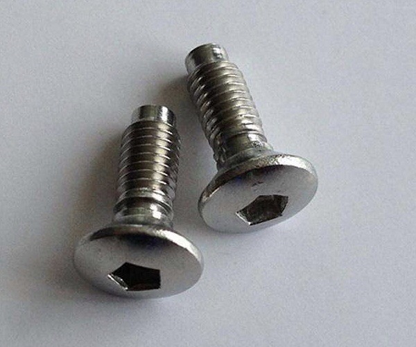 一模二生产内五角与内六角产品,哪个更好调试-螺丝知道-华人螺丝网